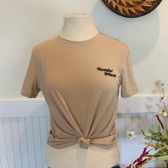 Roolee Embroidered T-shirt - Picture 2 of 7